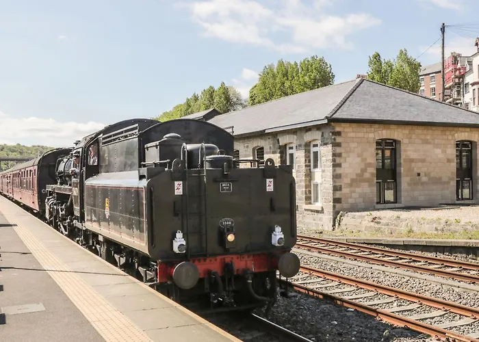 아파트 Mallard Engine Shed *